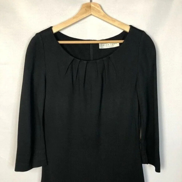 Trina Turk Black Long Sleeve Pleated Neckline A-Line Shift Dress 4 - Picture 4 of 11